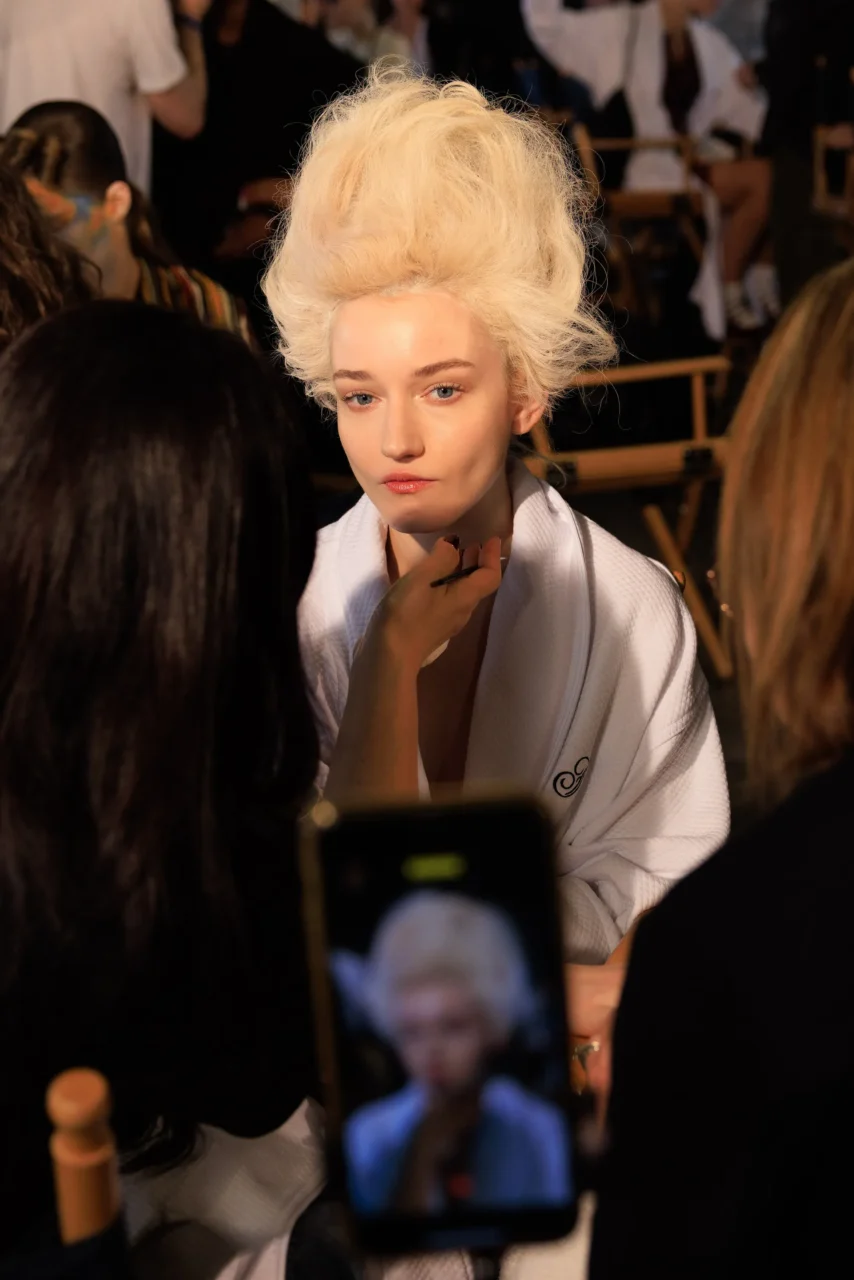 《Vogue World:荷里活》| 獨家專訪首席化妝師Pat McGrath 把彩妝演變為電影魔法:「荷里活一直意味著幻想」