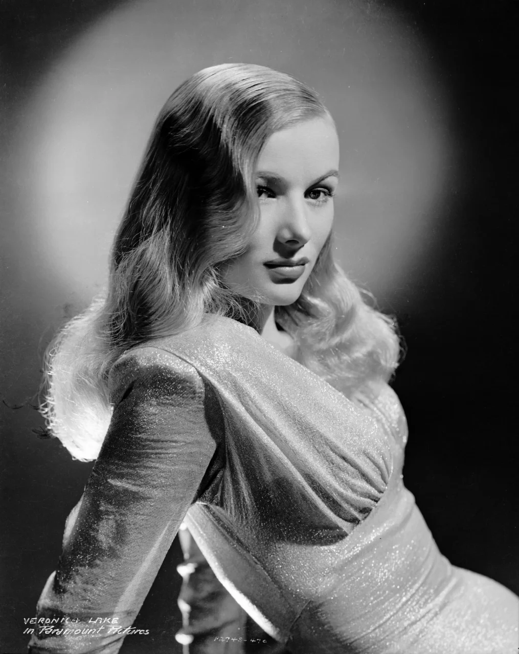 Vogue World: Hollywood|深入了解「Old Hollywood Glamour」的美容故事 電影美容造型如何成為經典不變的潮流